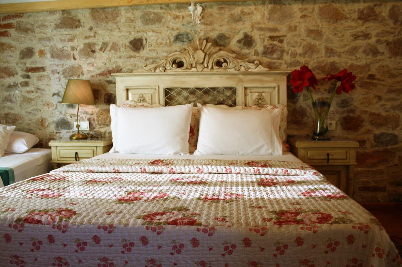 Dalyan Butik Otel Hayat Bahcesi Ayvalik Bagian luar foto